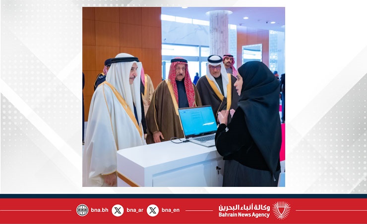 الشيخ خالد بن عبد الله يحضر حفل جائزة يوسف بن أحمد كانو.. ويؤكد: المبادرات الأهلية النوعية المحفزة على البحث والفكر رافد للتطوير والتحديث وترجمة للإبداع والتميز